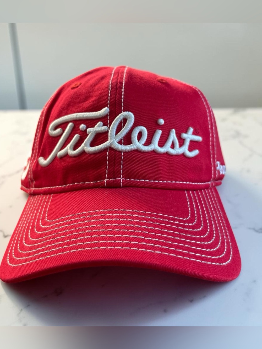 Titleist FJ pro V1 golf cap